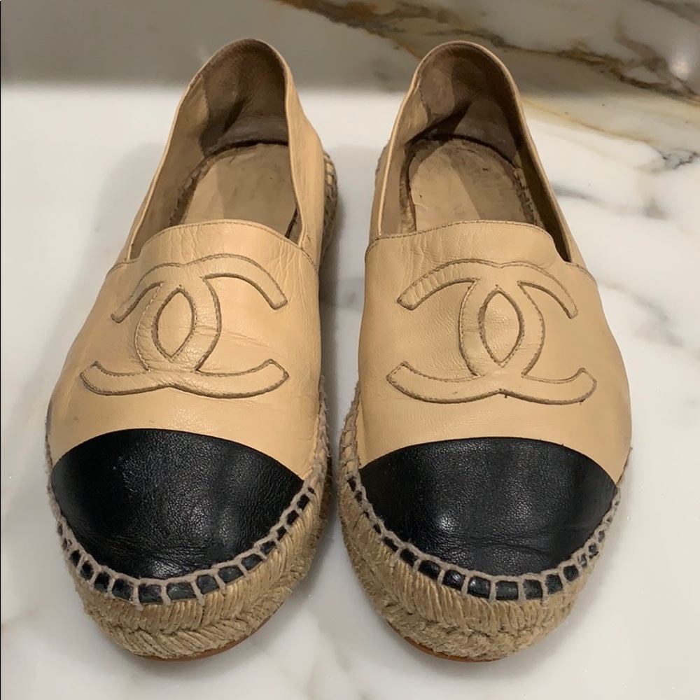 CHANEL espadrilles